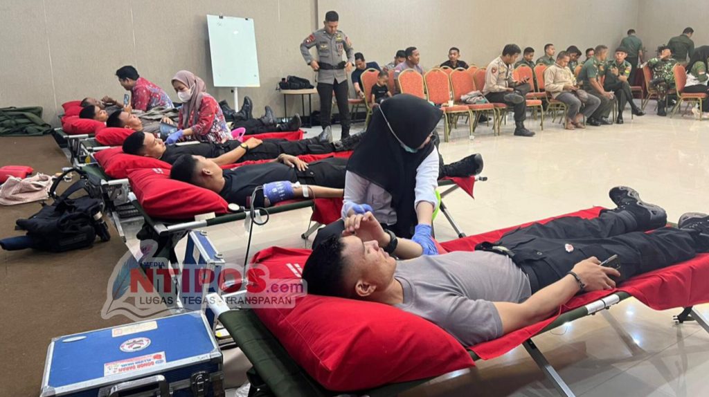 20 Personel Brimob Bone Sumbang Darah Dalam Kegiatan Donor Darah Di