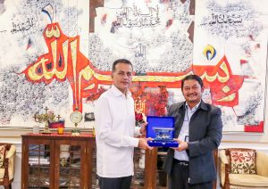 Wakil Gubernur (Wagub) Sumatera Utara (Sumut) Musa Rajekshah menerima kunjungan GM UIW Sumut Tonny Bellamy di Rumah Dinas Wagub Sumut