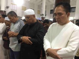 Tarawih Perdana Ramadhan 1444 H di Masjid Agung Medan Khusyuk
