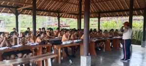 Saka Wira Kartika SMAN 1 Semarapura Dapat Pembekalan dari Kodim Klungkung