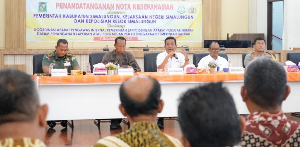 Bupati Simalungun Pimpinan Rakor APIP dan Kesuksesan Pilpanag 77 Nagori