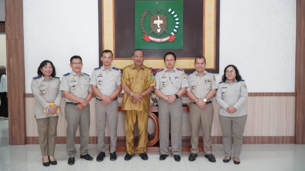 Syah Afandin Terima Audiensi Kepala BPN Langkat