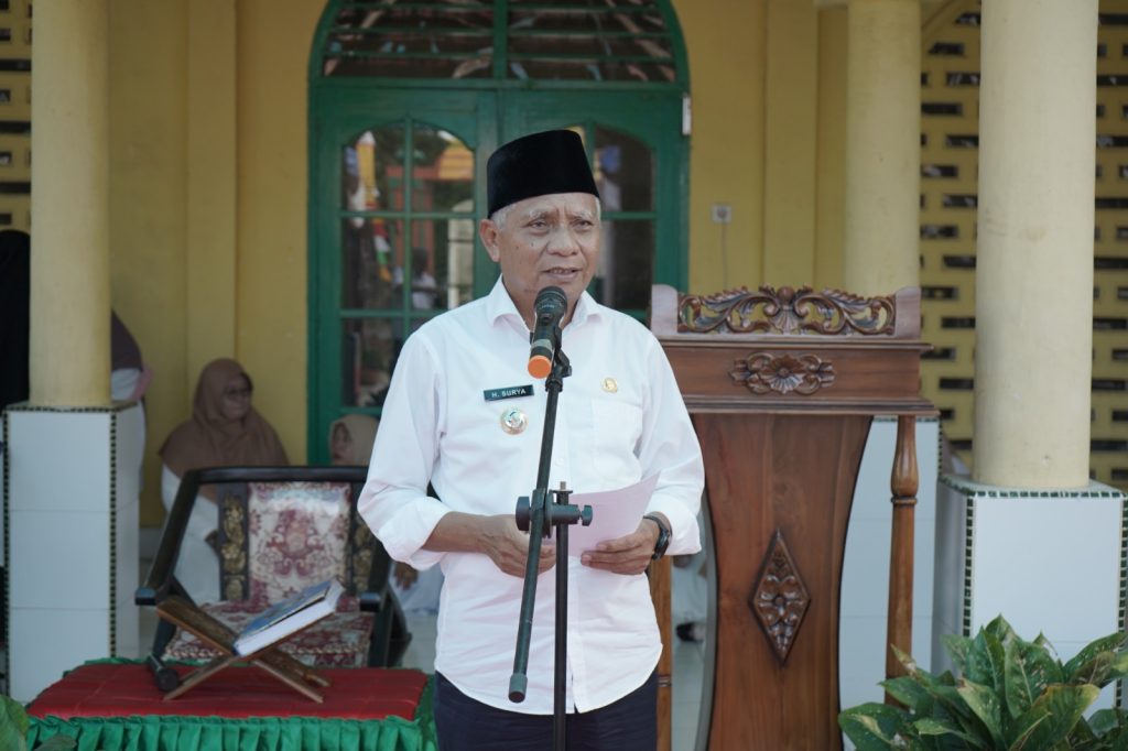 Bupati Asahan Ikuti Pengajian Akbar di Masjid Istiqamah Pulau Rakyat