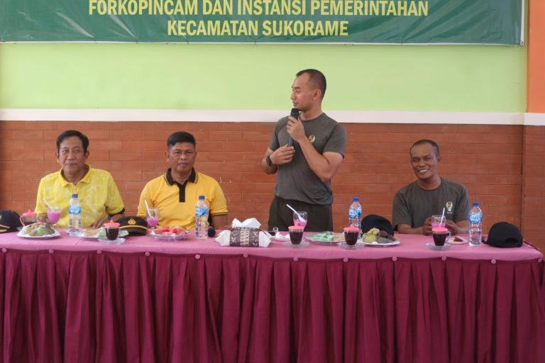  Jumat Sehati, Dandim Lamongan Hadir Ditengah Masyarakat  