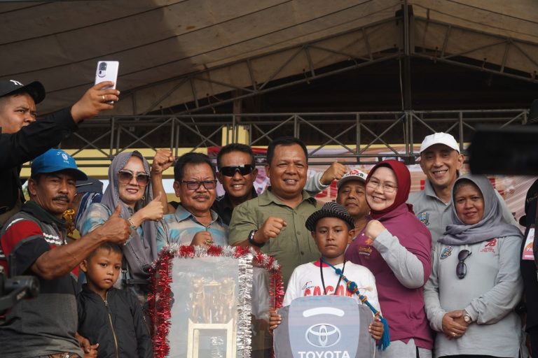 Pangdam Brawijaya Hadiri Grand Final Karapan Sapi Piala Presiden