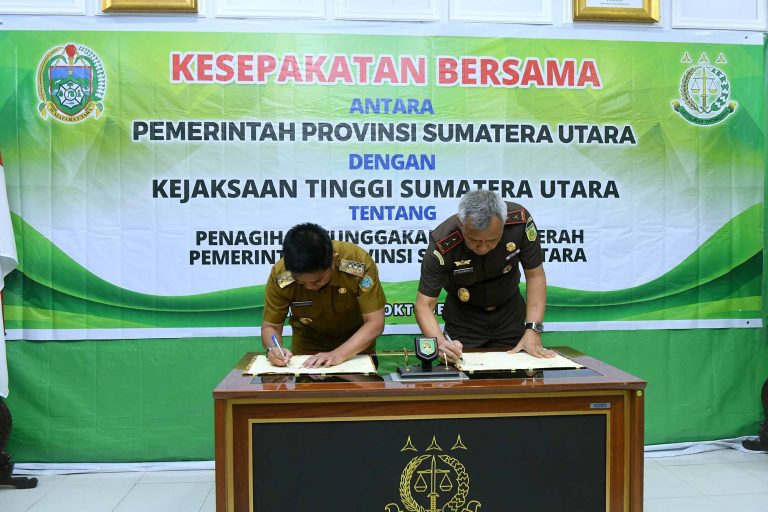 Pemprov  dan Kejaksaan Tinggi Sumut Teken Kerja Sama Penagihan Tunggakan Pajak Daerah