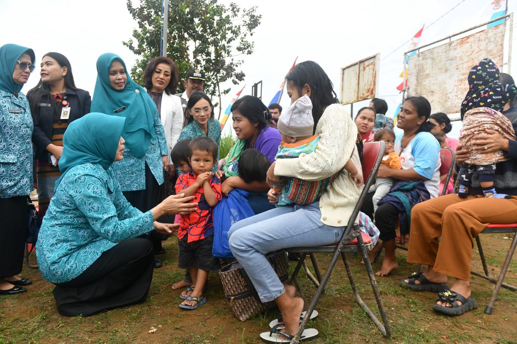 Pj Ketua TP PKK Sumut Kunjungi Posyandu di Humbahas