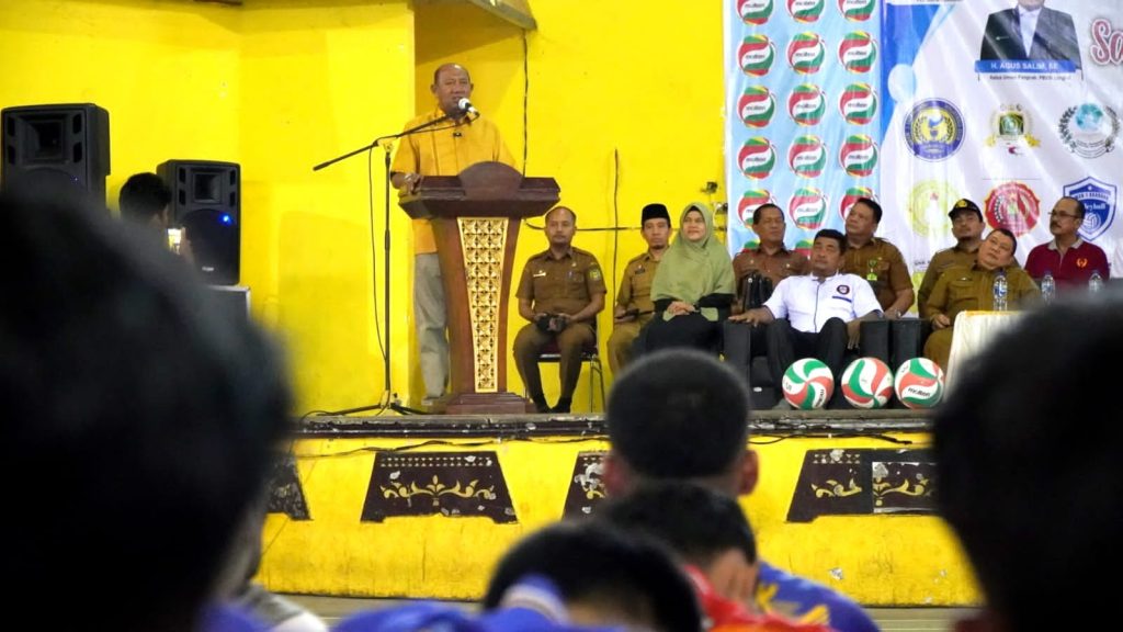 Syah Afandin Buka Turnamen Volly Antar Pelajar SMASMK Negeri dan Swasta