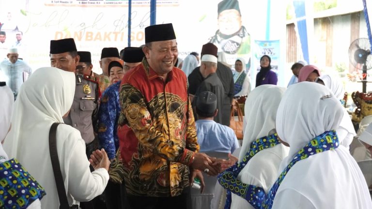 Syah Afandin Hadiri Tabligh Akbar Ponpes Al Habib Pangkalan Brandan