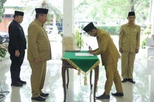 Wabup Lantik Pejabat Aministrator dan Pejabat Pengawas di Lingkungan Pemkab Asahan