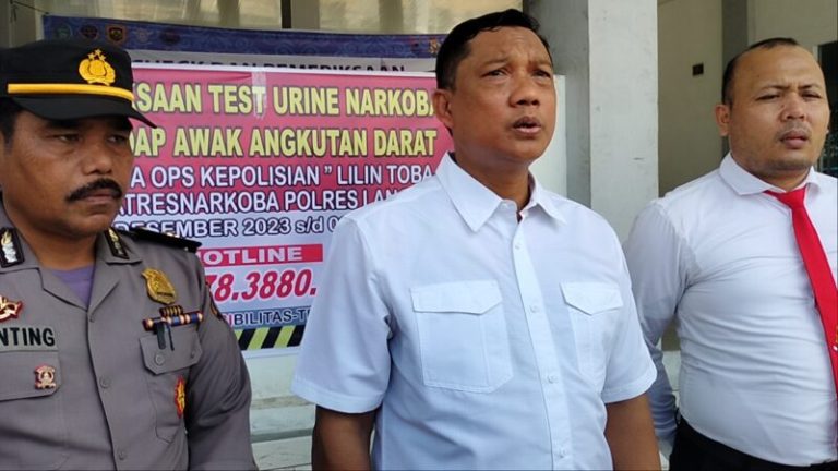 3 Orang Positif Saat Puluhan Sopir Angkutan Umum Di Tes Urine