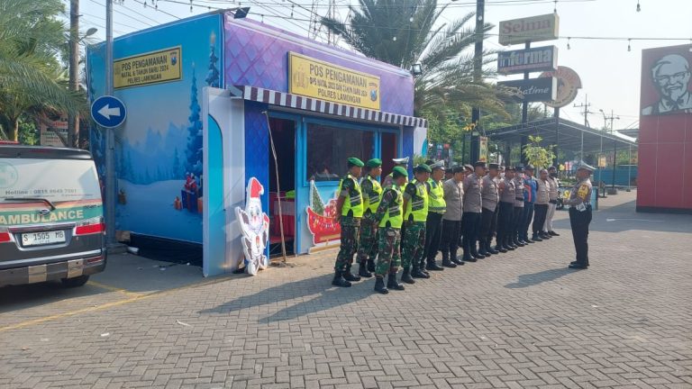 TNI-Polri di Lamongan Mulai Bersiaga di Pos Pengamanan Nataru