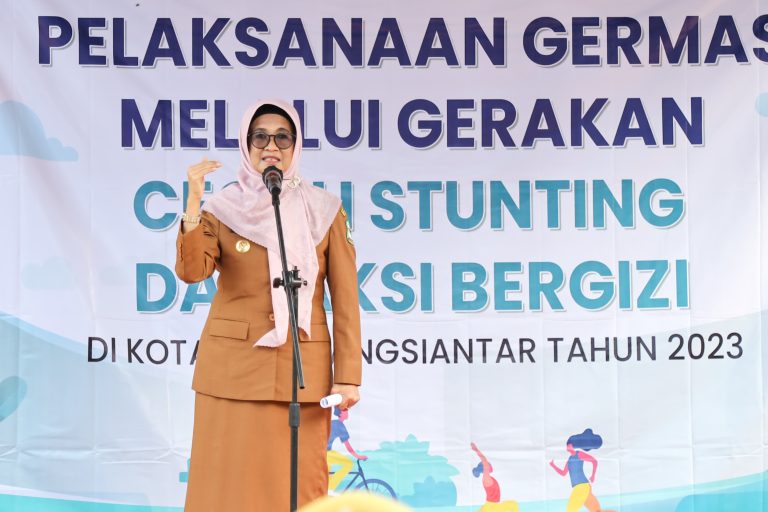 Walkot Susanti Serukan Germas kepada Ratusan Siswi SMKN 1