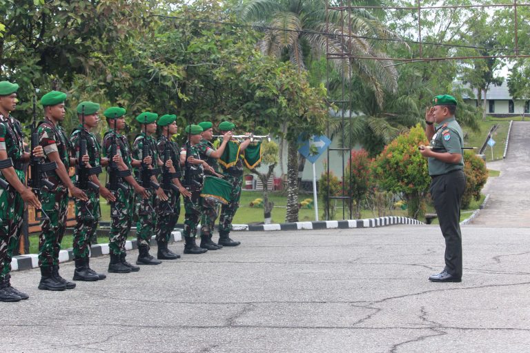 Danrem 121ABW Kunjungi Batalyon Infantri 642 Kapuas