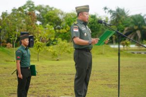 Kasrem 121Abw Selaku Inspektur Upacara bacakan Amanat Panglima TNI