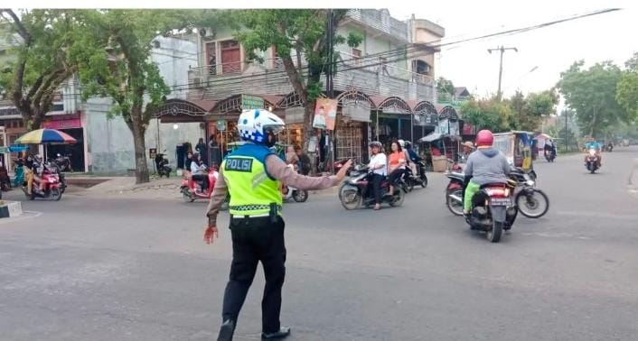 Polres langkat Gelar Patroli dan Pos Padat Pagi