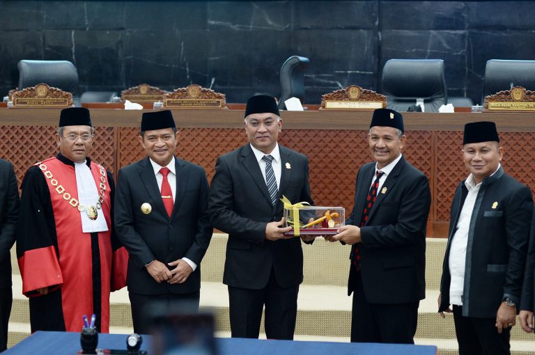 Sutarto Resmi Jadi Ketua DPRD Sumut