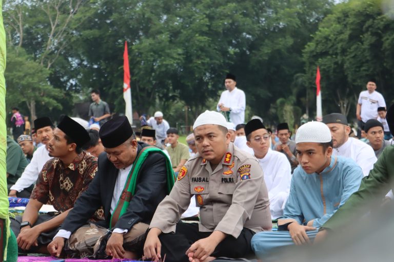 Kepolisian Resor Langkat Polda Sumut Gelar Sholat Idul Adha