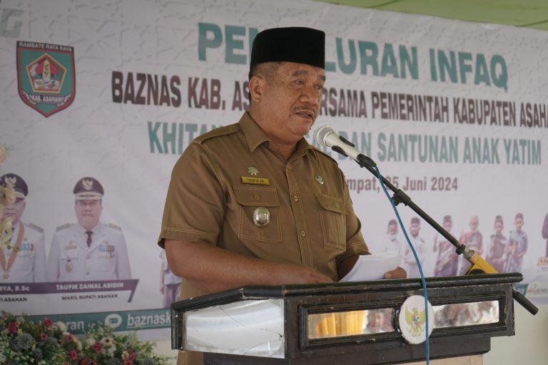 Pemkab Bersama Baznas Asahan Gelar Khitanan Massal