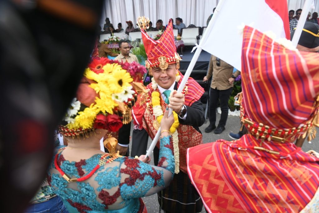 Agus Fatoni Buka Festival Bunga dan Buah 2024