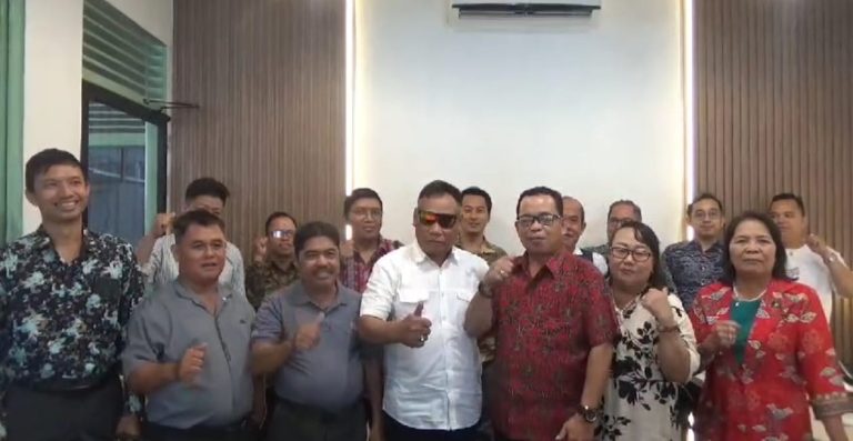 Dukungan untuk Pasangan Martinus dan Rusman Ali