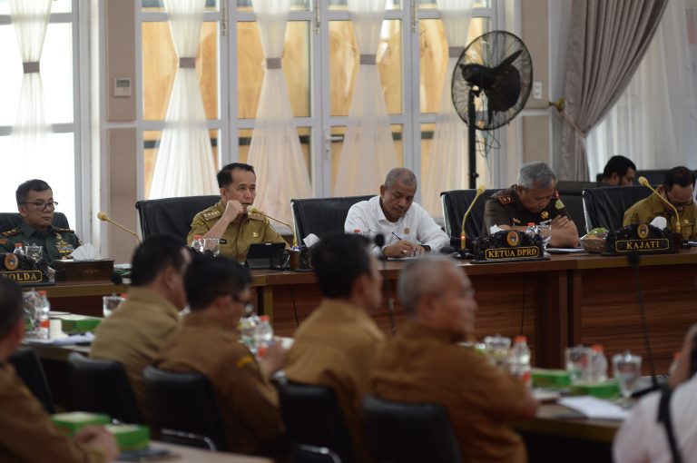 Pj Gubernur Sumut Agus Fatoni Minta BupatiWalikota Lakukan Sosialisasi