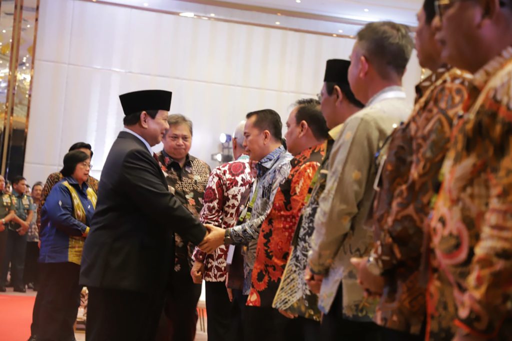 Pj Gubernur Sumut Terima Penghargaan Proyek Strategis Nasional dari Menko Perekonomian