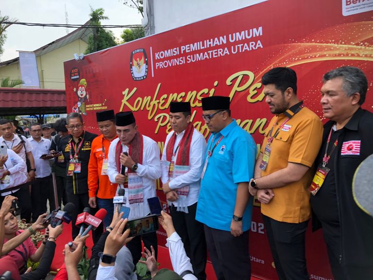 Edy - Hasan Resmi Daftar ke KPU Sumut