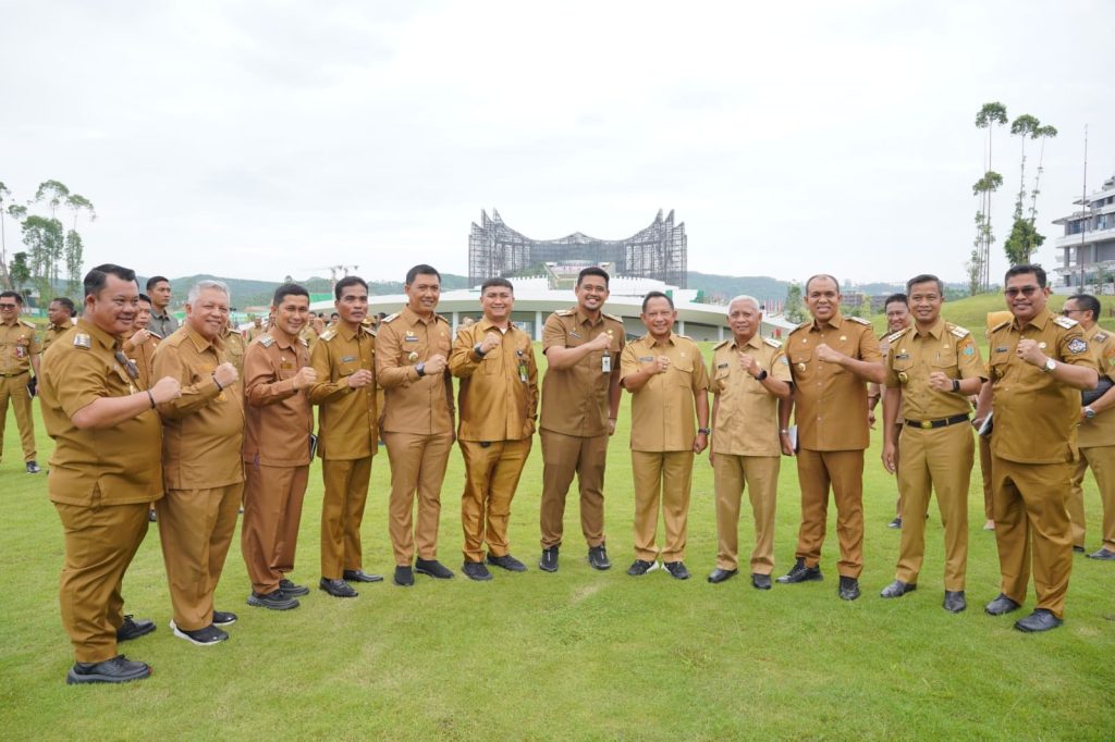 Faisal Hasrimy Hadiri Rapat dengan Presiden RI di IKN