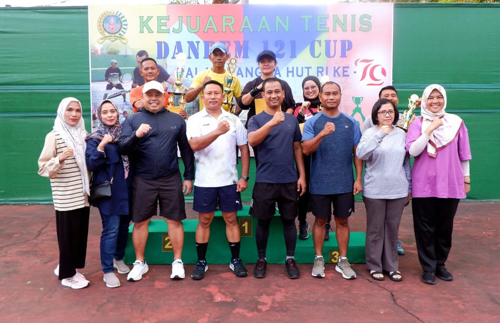 Kejuaraan Tenis Lapangan Danrem Resmi Ditutup Kasrem 121 Abw