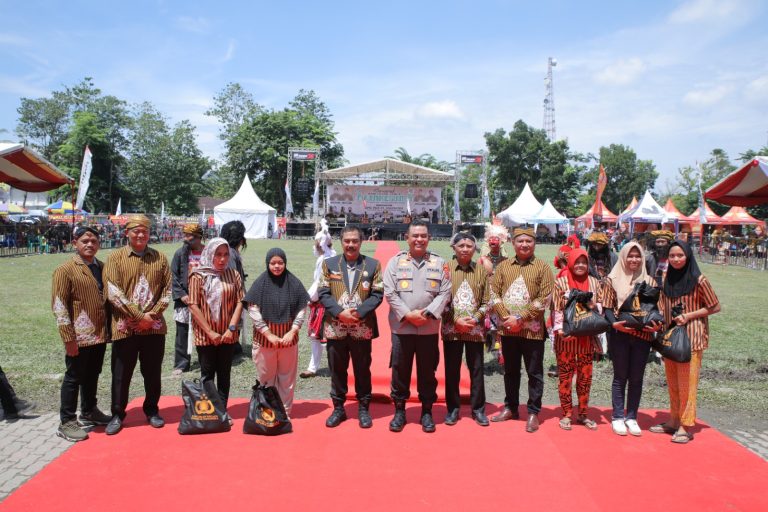 Semarak HUT Pujakesuma ke-44 Tahun 2024 di Asahan Berlangsung Meriah