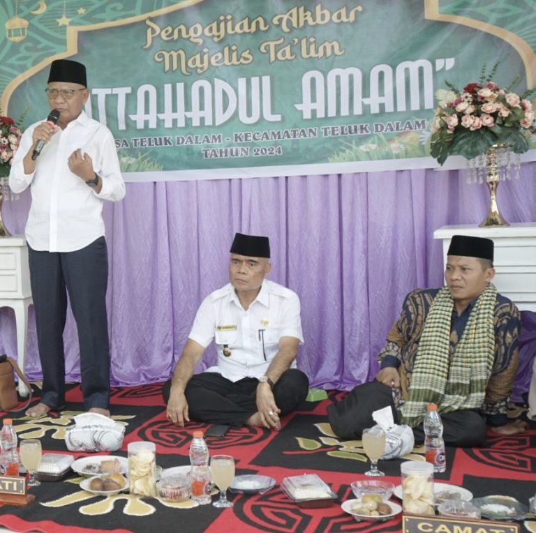 Bupati Asahan Ikuti Pengajian Akbar