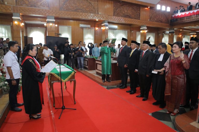 Bupati Hadiri Pelantikan 45 Anggota DPRD Asahan