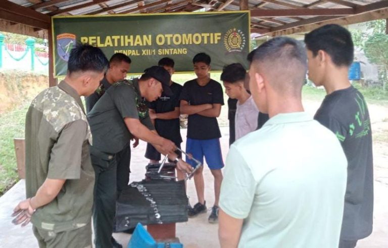 Pelatihan Otomotif Bagi Anak Anak Sekolah di Rumah Singgah Senaning