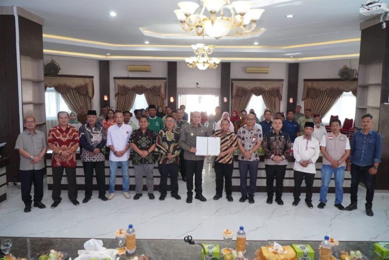 Pj Bupati Langkat Buka Forum Konsultasi Publik