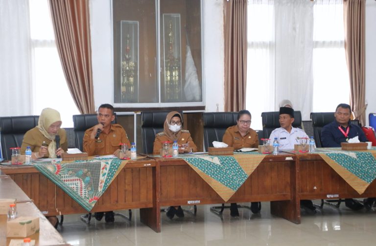 Walkot Susanti Evaluasi MPP Semabri Coffee Morning