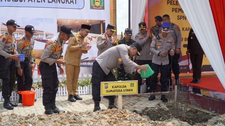 Kapoldasu dan Pj. Bupati Langkat Resmikan Joglo SPN Hinai