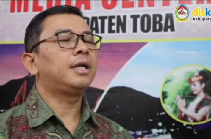 Pernyataan Heroik Bupati Toba Agustinus Panjaitan