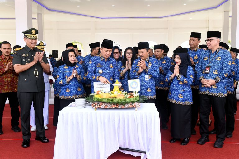 Pj Gubernur Sumut Peringatan HUT Ke-53 Korpri