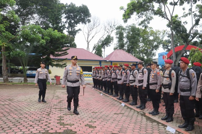 Polres Langkat lakukan Apel Pergeseran Pasukan