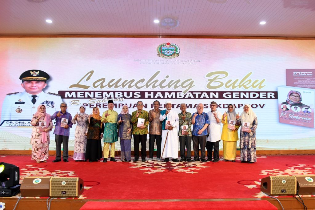 Pemprov Sumut Luncurkan Buku Sekdaprov Sumut Perempuan Pertama R Sabrina