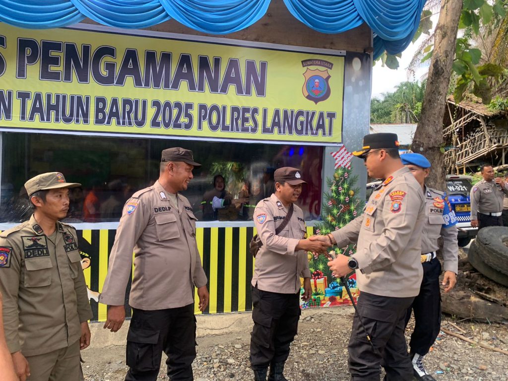 Kapolres Langkat Kunjungi Pos Pengamanan Nataru