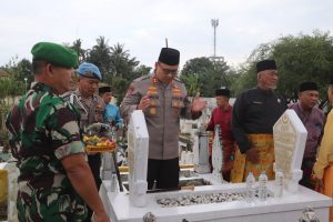 Kapolres dan Forkopimda Ziarah Makam Pahlawan Langkat