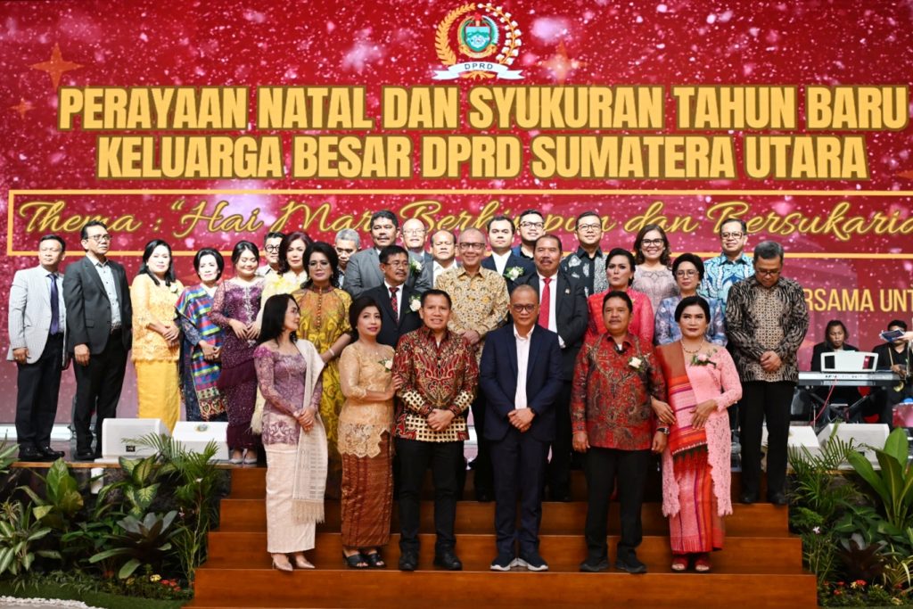 Perayaan Natal dan Tahun Baru Keluarga Besar DPRD Sumut