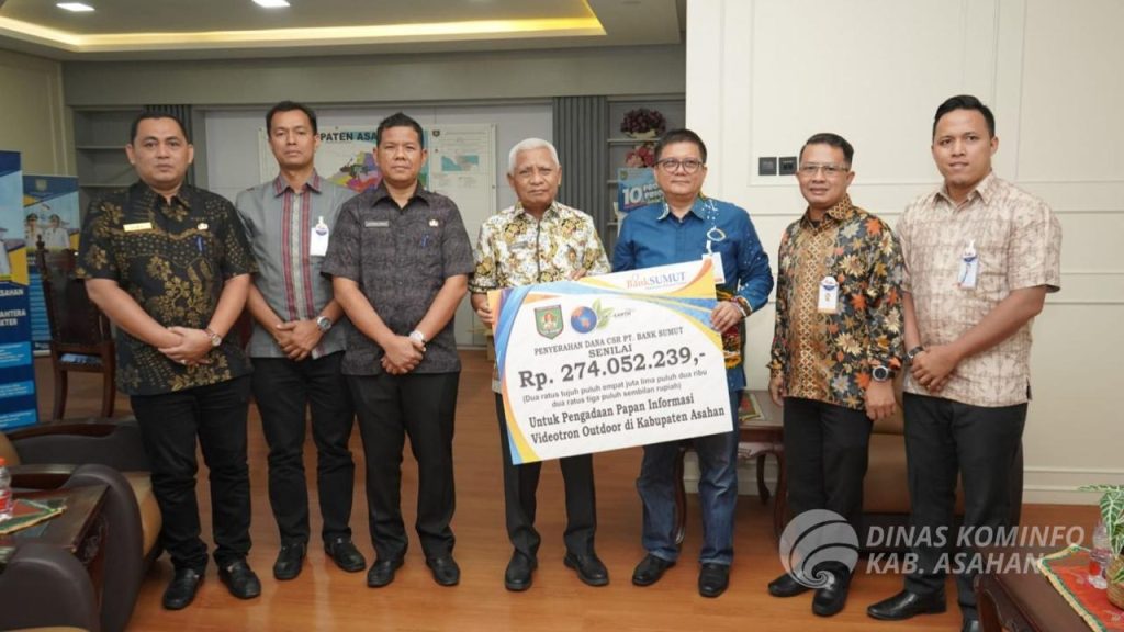 Bupati Asahan Terima CSR PT BANK Sumut Kisaran