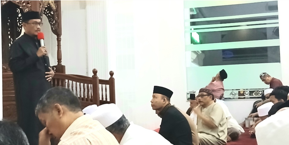 Malam Tarawih Perdana di Masjid Fajar Ramadhan Diisi dengan Tausiyah