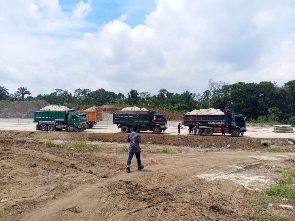 Material Proyek Tol Diduga Tak Sesuai Spesifikasi Bersumber dari Galian Ilegal