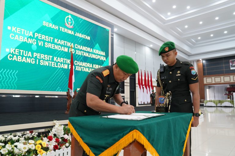 Sertijab Asrendam XIITPR dan Asintel Kasdam XIITPR