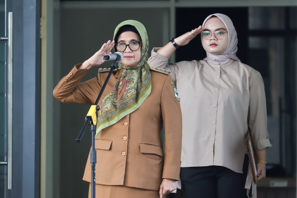Walkot Susanti Pimpin Apel Terakhir di Balai Kota Siantar