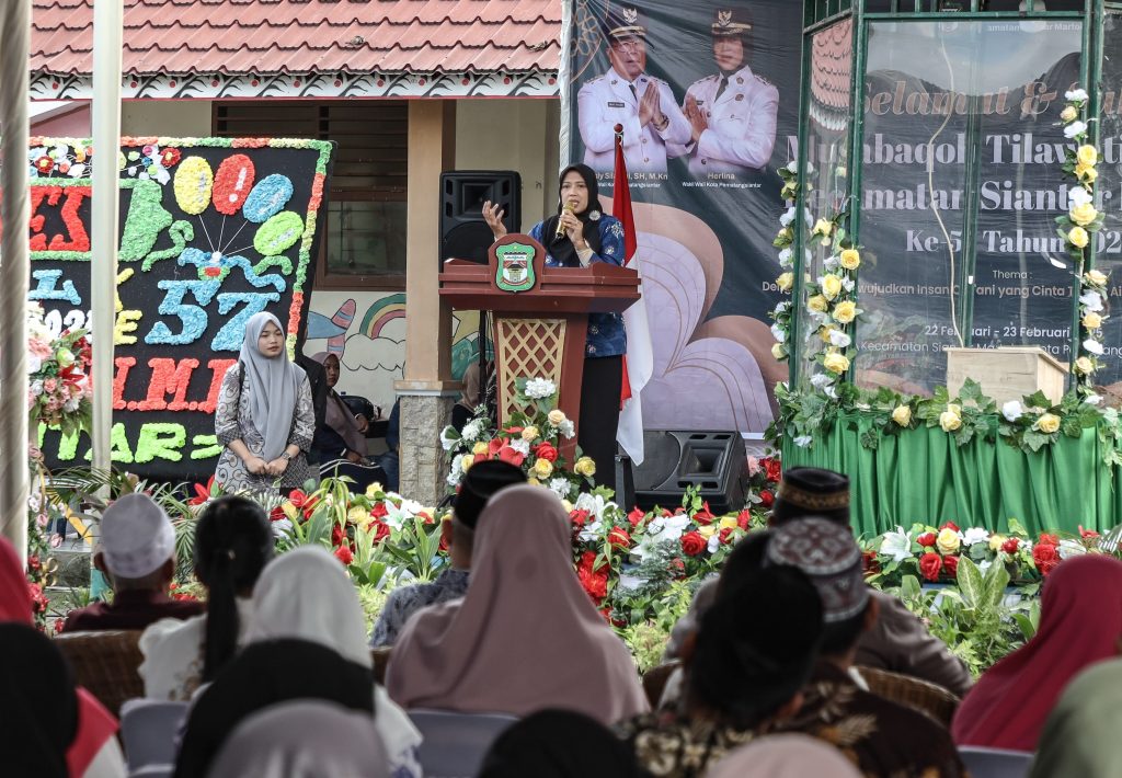 Wawalkot Herlina Tutup MTQ Ke-57 Tahun 2025 Tingkat Kecamatan Siantar Martoba